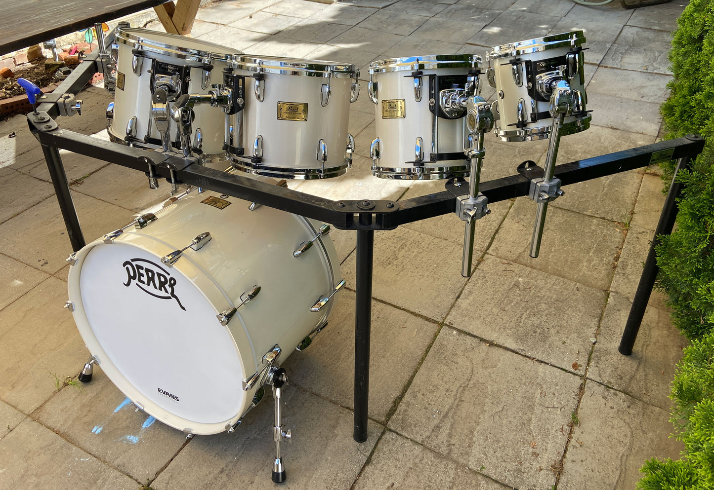 Pearl USED Masters Series 6pc Maple Shall Pack in Opal White