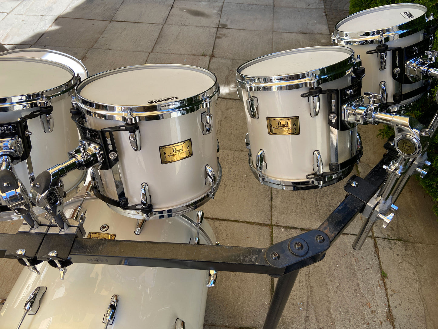 Pearl USED Masters Series 6pc Maple Shall Pack in Opal White